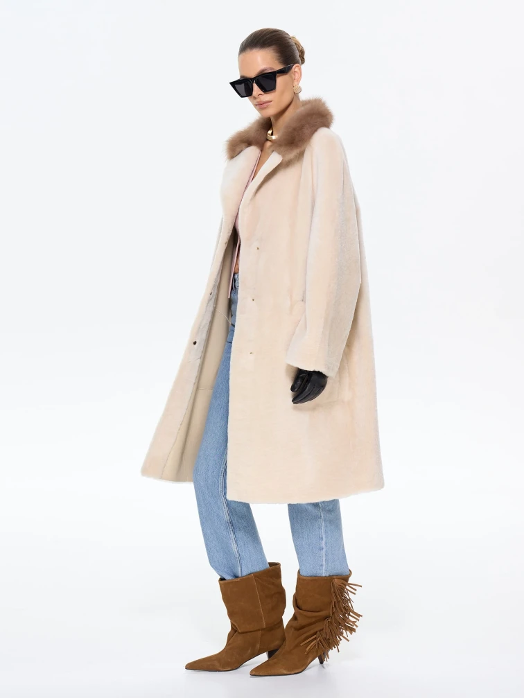 Женская дубленка свободного кроя с куницей 2070, бежевая, размер 48, артикул 65220-7
