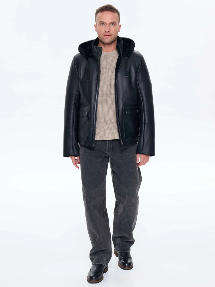 Короткая мужская дубленка с капюшоном премиум класса 441, черная, размер 50, артикул 41230-6