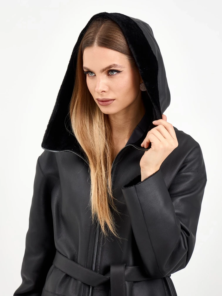 Длинная женская дубленка с капюшоном 2071, черная, размер 50, артикул 65060-3