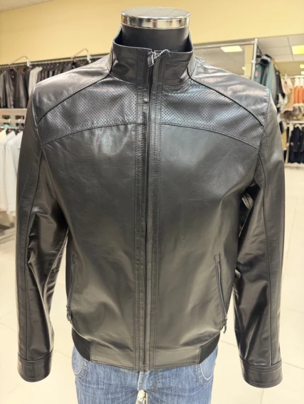 Короткая мужская кожаная куртка премиум класса 531, черная, размер 48, артикул 29790-0