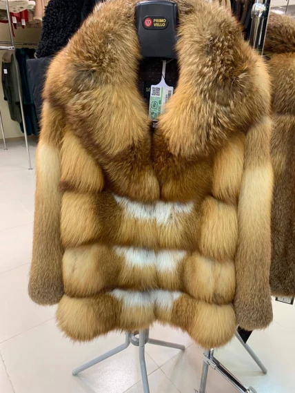 Женская короткая шуба из меха лисы Л1010 - 384, рыжая, размер 46, артикул 65290-0