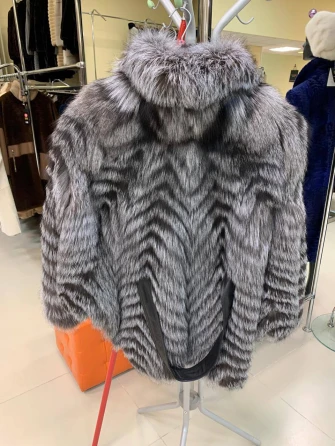 Женская короткая шуба из меха лиса Л1010 - 21-1